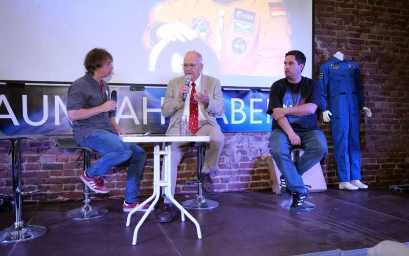 Raumfahrtabend im Haus Kemnade Space-Shuttle-Astronaut kommt am 27. November