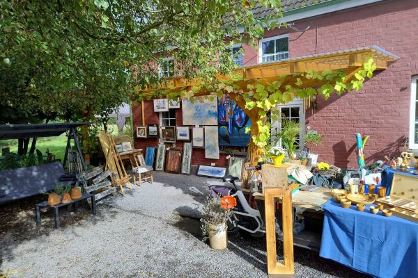 Am Samstag, 26. September, findet in Esborn wieder der traditionelle Bauernmarkt statt. Foto: privat