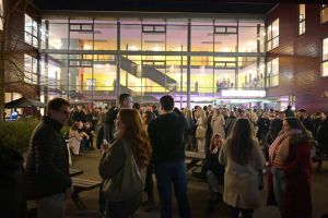 Bei der Ehemaligenfete kehrten mehr als 500 Schüler an ihre Ex-Wirkungsstätte zurück. Foto: privat