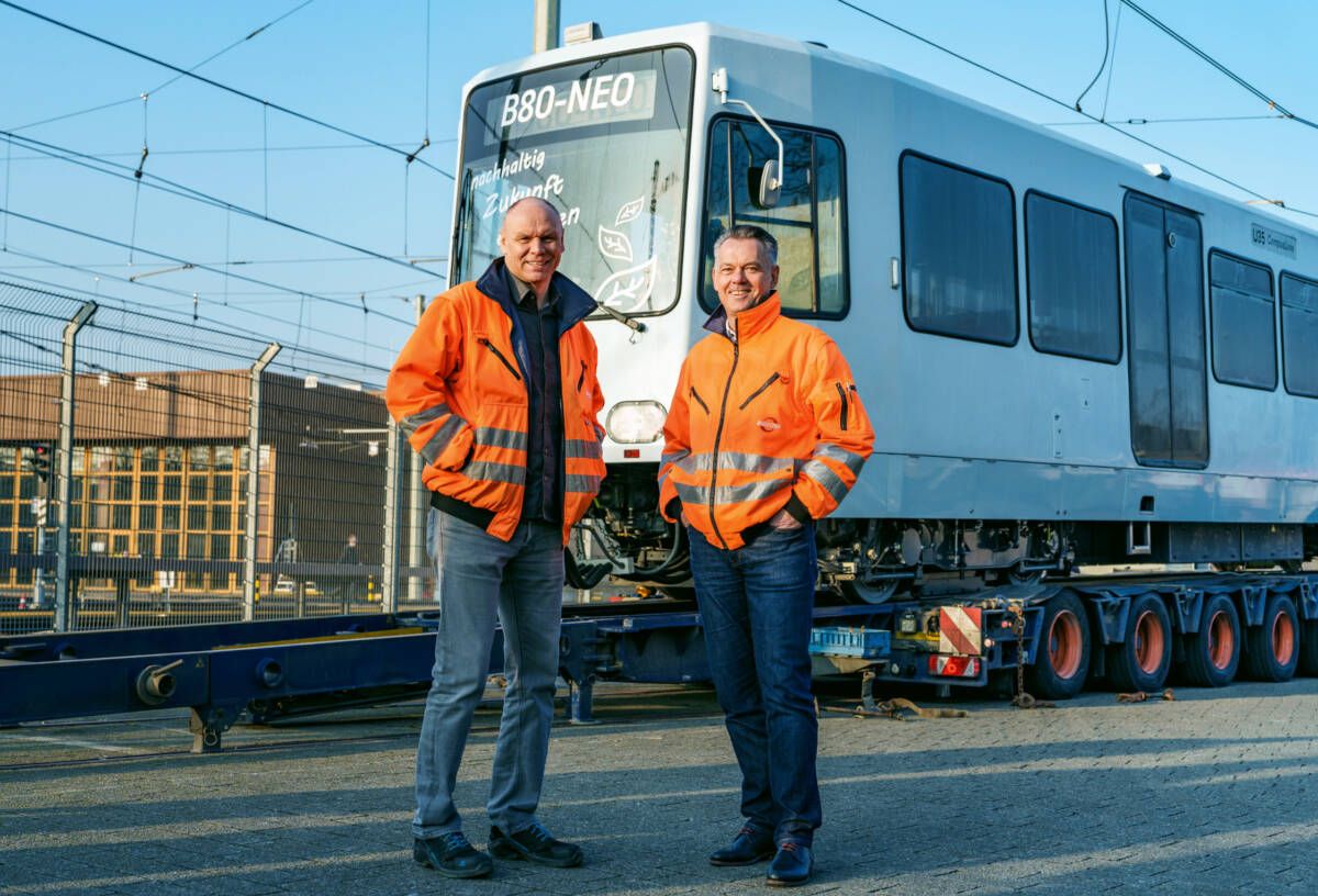 BOGESTRA: Erster modernisierter U-Bahn-Wagen ist zurück in Bochum