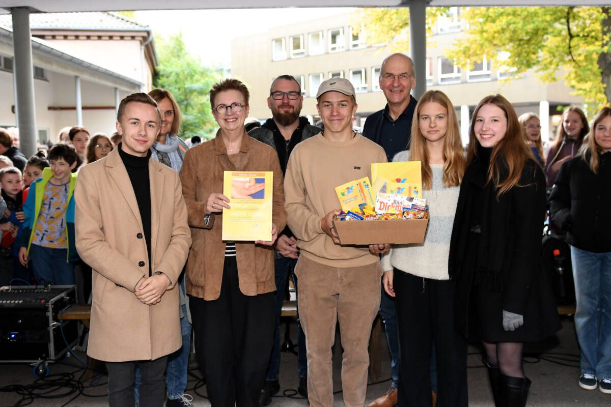 Ruhr-Gymnasium: Schüler sammeln fast 7.000 Euro