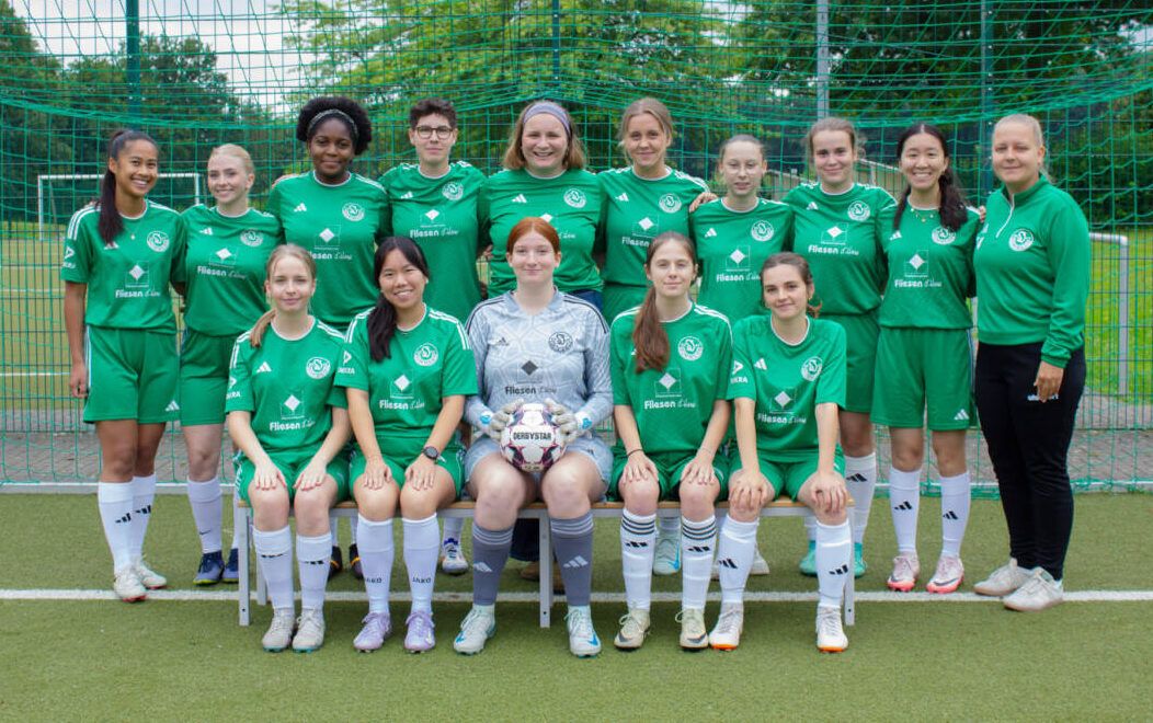 Fußballdamen vom SV Bommern: noch Luft nach oben