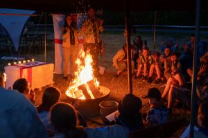 Abgerundet wurde die Veranstaltung durch einen stimmungsvollen Lagerfeuerabend. Foto: Vinzenz Neugebauer