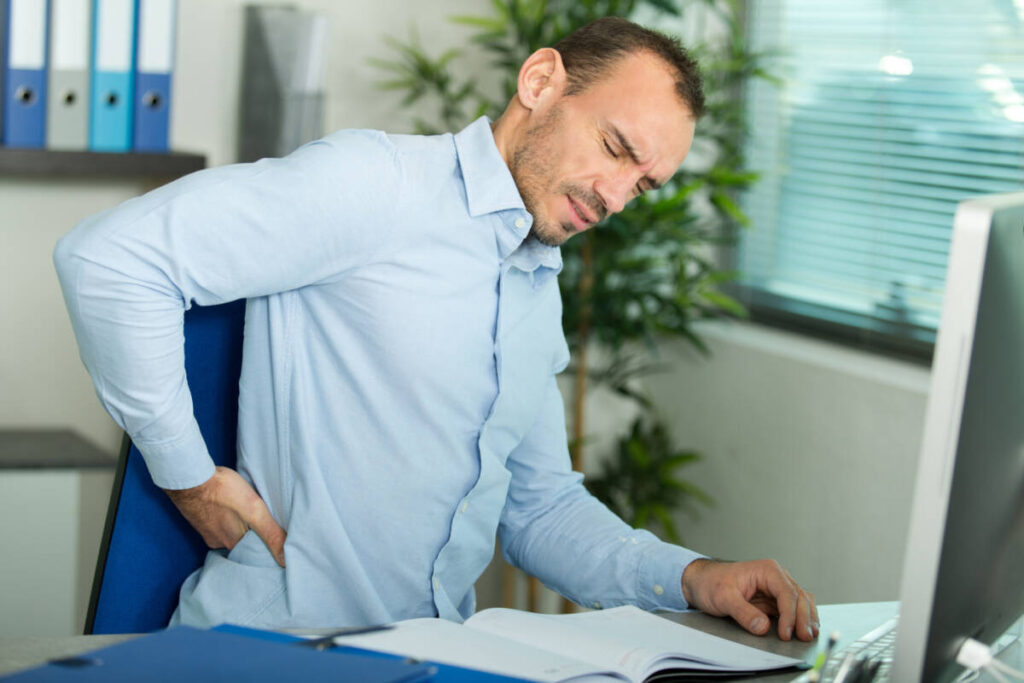 Fehlzeiten wegen Rückenbeschwerden erreichen neuen Höchstwert