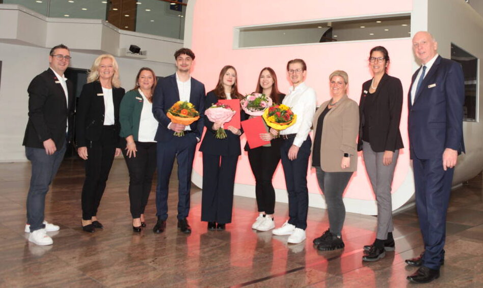 Sparkasse Witten feiert Absolventen