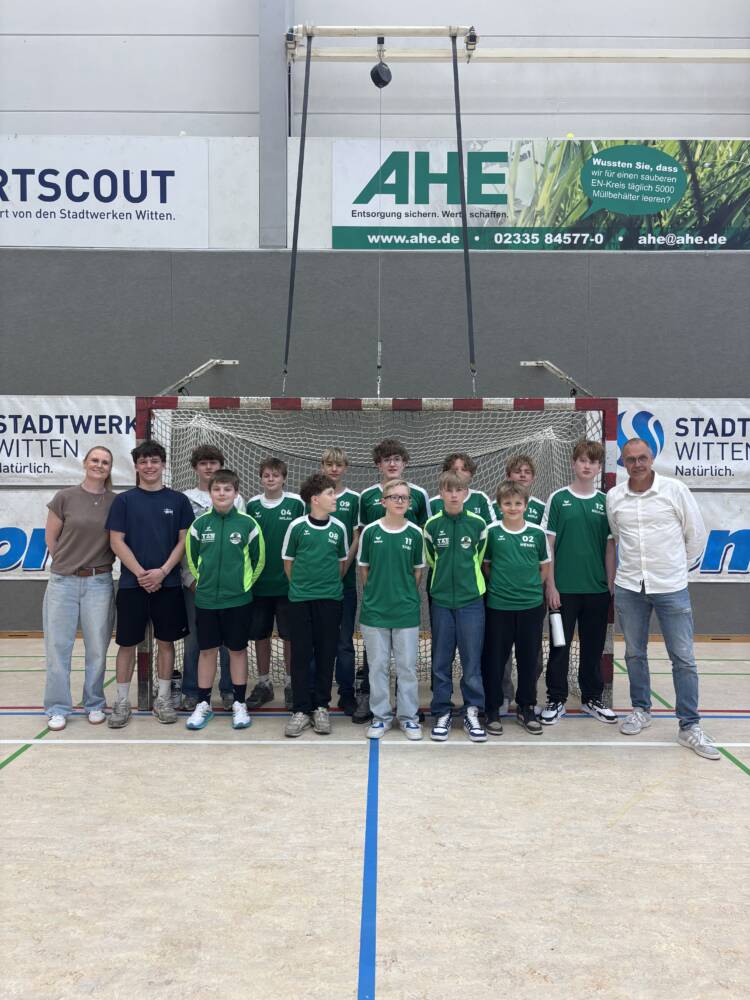  Die Handball-C-Jugend vom TuS Bommern hat in der Bezirksklasse souverän den  Meistertitel eingefahren.