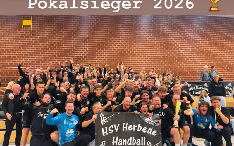 Die Krönung der abgelaufenen Saison war für den HSV Herbede der Gewinn des Kreispokals. Foto: Mario Hommes