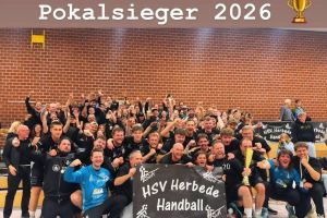 Die Krönung der abgelaufenen Saison war für den HSV Herbede der Gewinn des Kreispokals. Foto: Mario Hommes