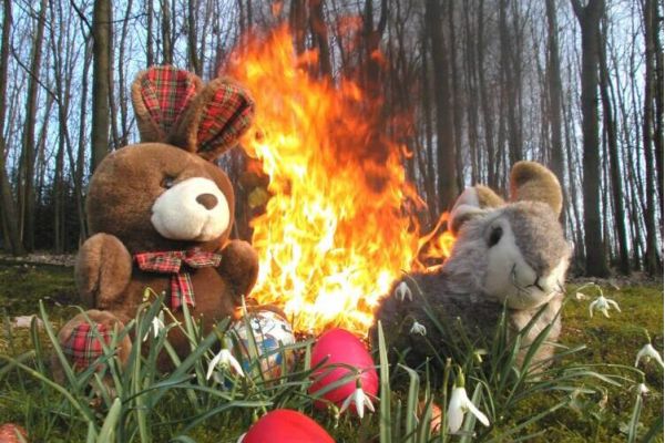 Wo brennen die Osterfeuer in Witten?