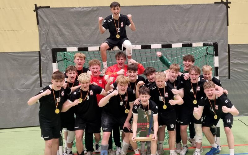 Ruhr-Gymnasium: Meistertitel mit dem Handball-Verband Nordrhein