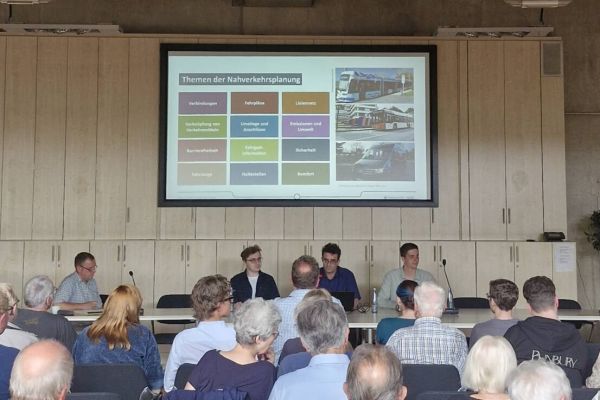 Nahverkehrsplan: Kreis lädt zum Online-Dialog ein