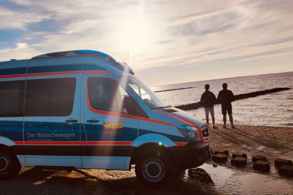 ASB-Wanderausstellung zu Gast bei der Sparkasse