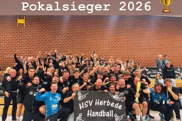 Die Krönung der abgelaufenen Saison war für den HSV Herbede der Gewinn des Kreispokals. Foto: Mario Hommes