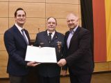 Verdienstkreuz für Friedhelm Kayß