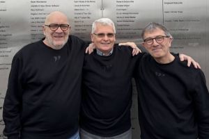 Heribert Zachhuber, Ulrich Zappe und Frank Duckstein (v.l.) engagieren sich ehrenamtlich im TuS-Bommern-Sportzentrum.