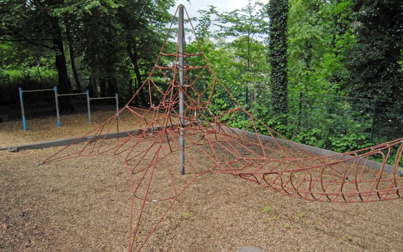 Brenschenschule braucht neue Spielgeräte