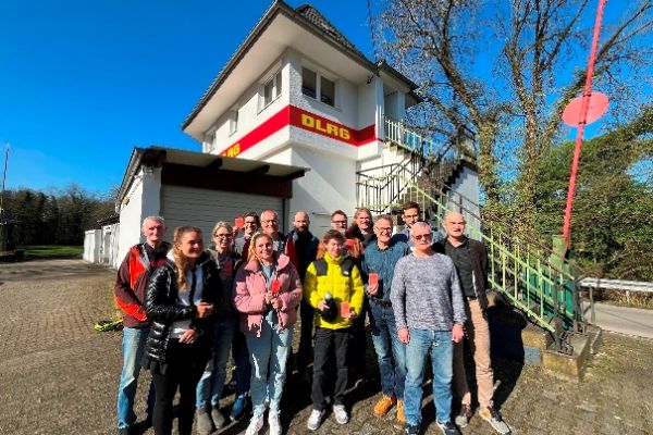 20 Triathleten sind jetzt auch Rettungsschwimmer