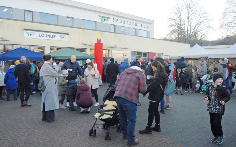 20. Veranstaltung vor dem TuS-Sportzentrum